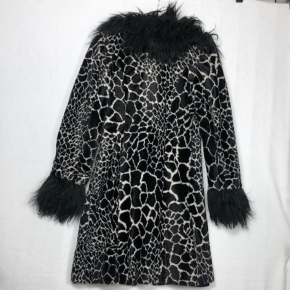 Rare Vintage Betsey Johnson Mongolian Faux Fur Animal Print 90s Y2k Trench Coat - Picture 9 of 16
